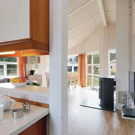 Freibeuterweg 5 - Dorf 6 *