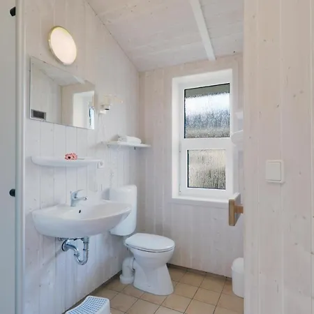 Vakantiehuis Freibeuterweg 5 - Dorf 6 Priwall