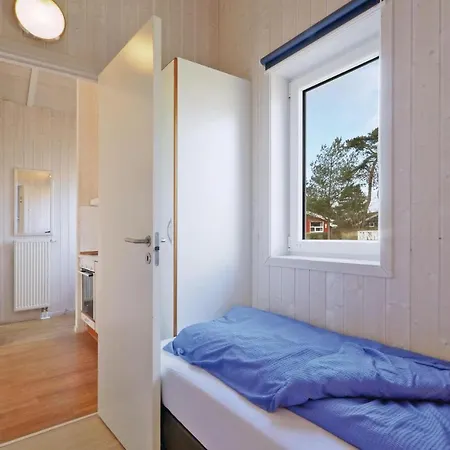 Freibeuterweg 5 - Dorf 6 *